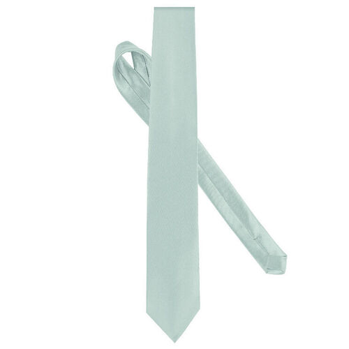 Cravate satin&eacute;e K860 Gris clair